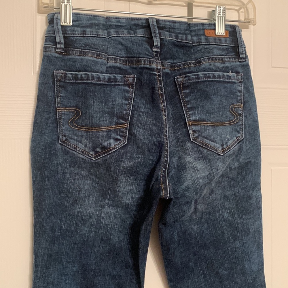 Eighty Two Mid High Jeans - Picture 6 of 13